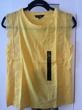 Banana Republic Yellow Eyelet Trim Sleeveless Tank